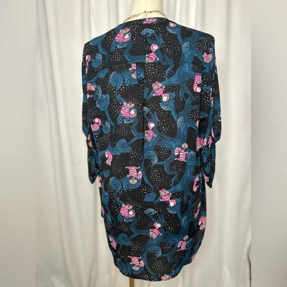 Disney Harper-Georgette Alice in Wonderland Pullover Tunic Blouse (911) - Picture 8 of 16